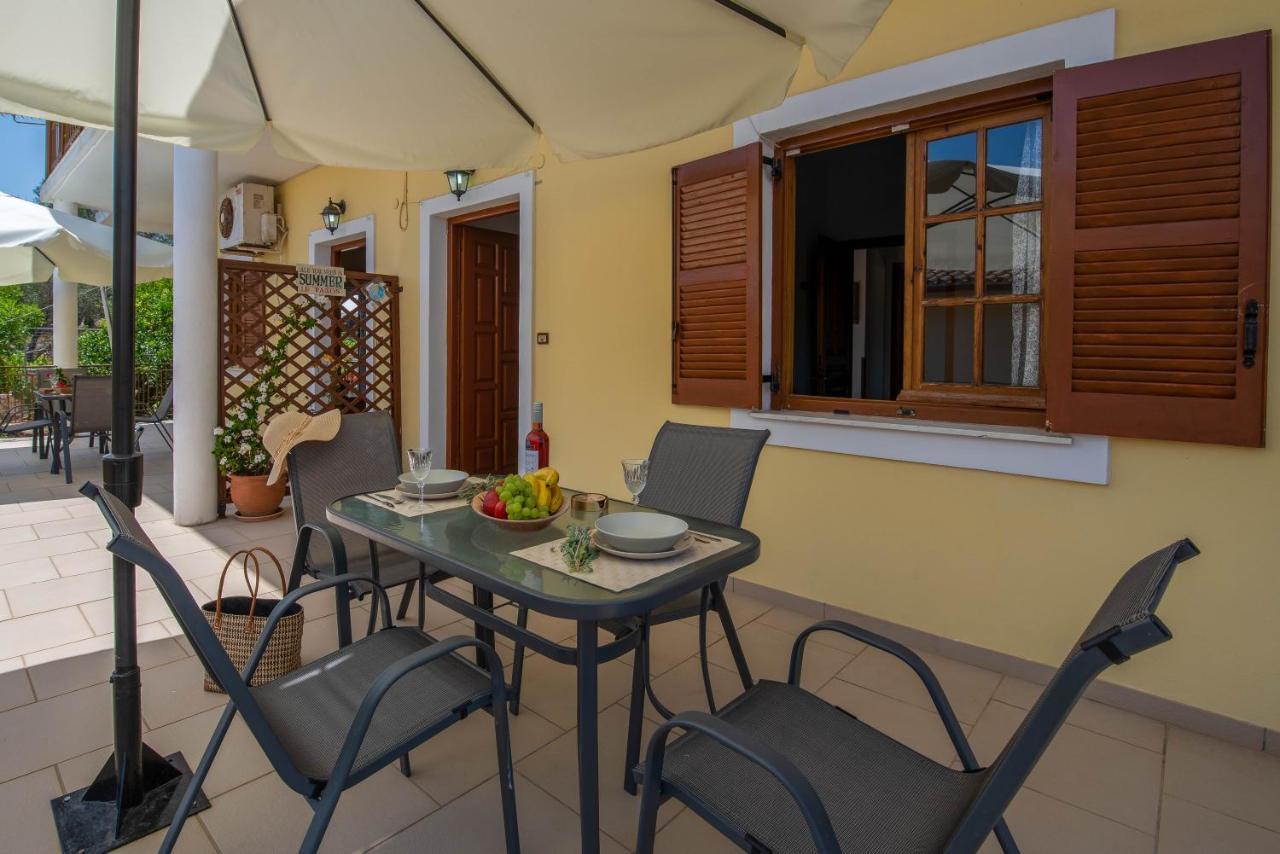 גאיוס Voula Apartments מראה חיצוני תמונה